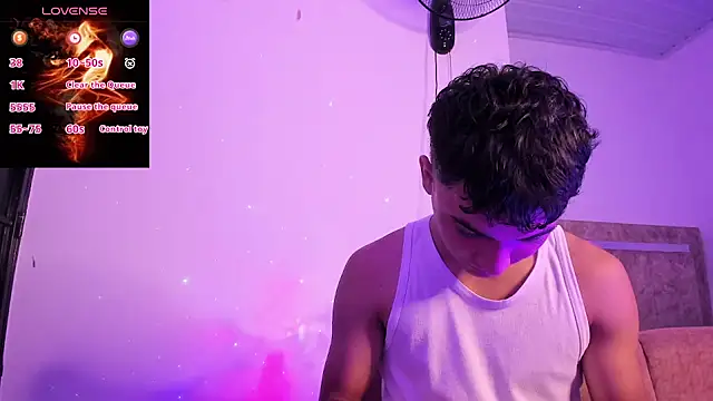 Austin Cardieff  online show from 09/26/25, 03:10