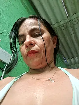 Lucerito-Hot online show from 10/18/25, 02:29