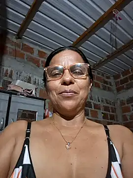 Lucerito-Hot online show from 11/13/25, 03:05