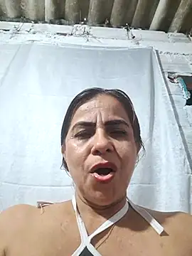 Lucerito-Hot online show from 04/22/26, 12:39