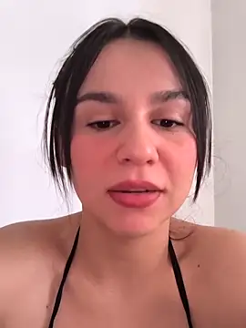 Snapshot of Daniela-rosee chatting on 09/13/25, 05:13 Daniela-rosee online show from 09/13/25, 05:13