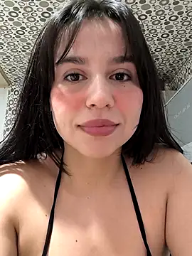 Daniela-rosee online show from 11/07/25, 02:55