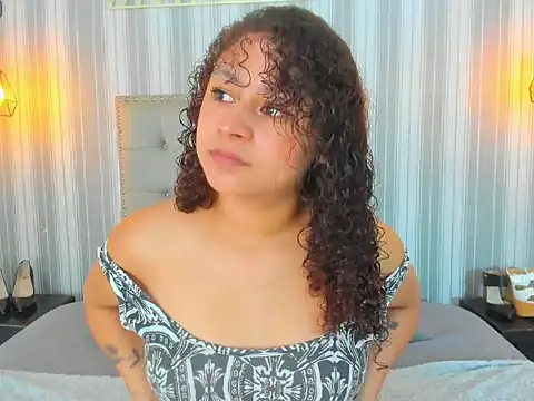 Sofiapassionne online show from 02/24/26, 03:21