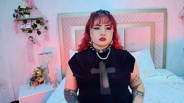 RavenVamp online show from 10/16/25, 04:46