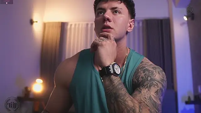 Thomas Falcon online show from 10/22/25, 11:26