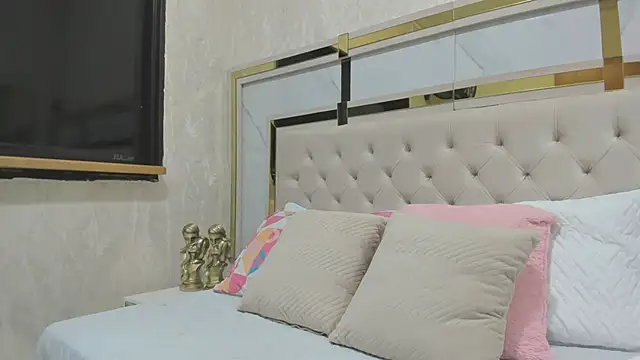 Cameron Hearts online show from 09/18/25, 12:18