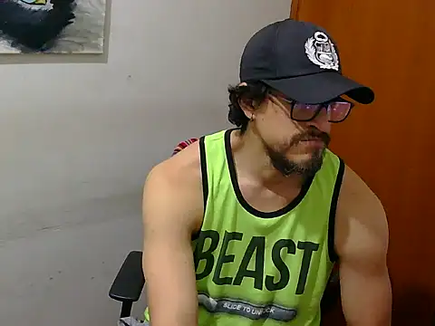 Snapshot of GuivernoStud chatting on 09/12/25, 05:29 GuivernoStud online show from 09/12/25, 05:29