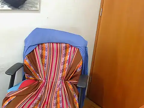 Snapshot of GuivernoStud chatting on 10/10/25, 02:27 GuivernoStud online show from 10/10/25, 02:27