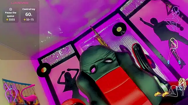 Snapshot of Alondra_Campbell chatting on 10/28/25, 03:21 Alondra Campbell online show from 10/28/25, 03:21