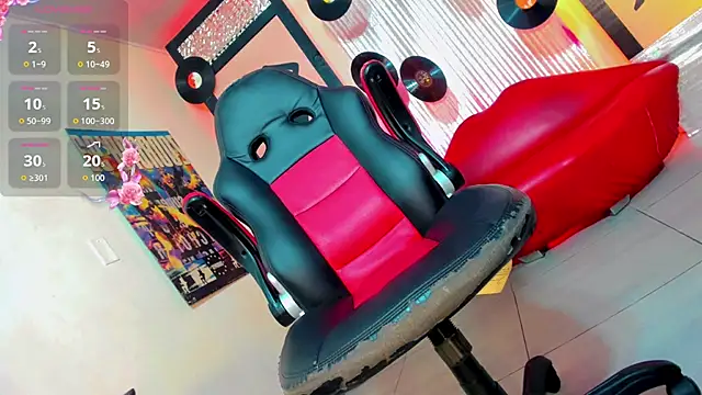 Snapshot of Alondra_Campbell chatting on 12/16/25, 03:22 Alondra Campbell online show from 12/16/25, 03:22