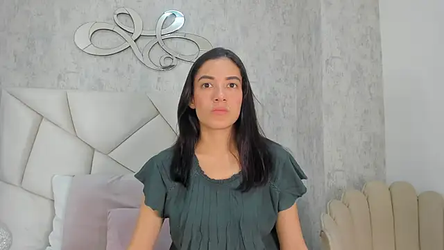 Snapshot of Skylerwhite02 chatting on 11/08/25, 07:45 Skylerwhite02 online show from 11/08/25, 07:45