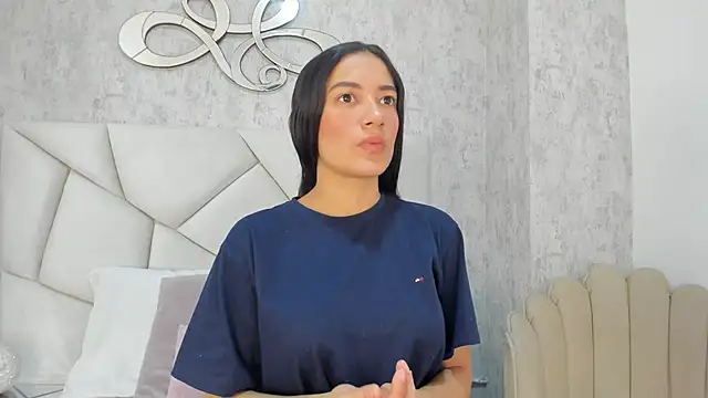 Snapshot of Skylerwhite02 chatting on 11/09/25, 08:07 Skylerwhite02 online show from 11/09/25, 08:07