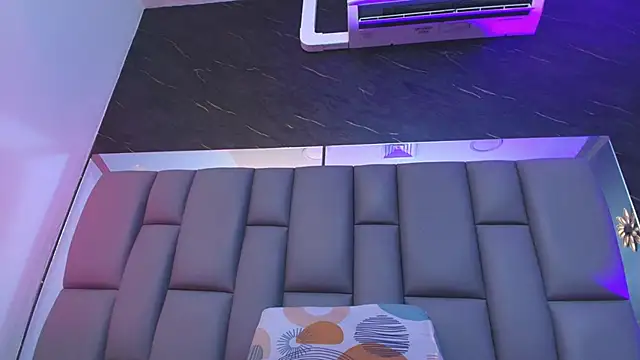 kissme luna online show from 10/11/25, 07:34