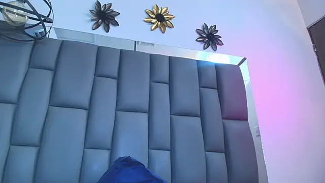 kissme luna online show from 01/09/26, 07:04