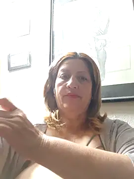 ROOMIINA online show from 11/30/25, 03:21