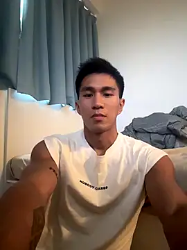 Snapshot of gooodboiii chatting on 09/24/25, 08:17 gooodboiii online show from 09/24/25, 08:17
