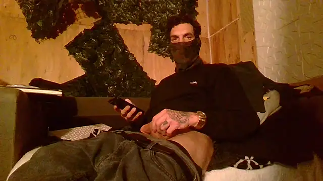 Sillycatfish online show from 12/16/25, 03:33