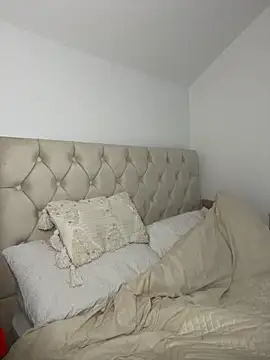 SexySaraxxoo online show from 09/23/25, 08:56