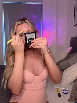 SexySaraxxoo online show from 01/16/26, 08:29