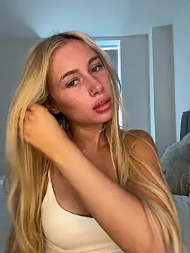 Snapshot of SexySaraxxoo chatting on 07/22/26, 10:40 SexySaraxxoo online show from 07/22/26, 10:40