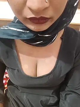 Snapshot of Itz_Mayra_ chatting on 10/16/25, 06:03 Itz Mayra online show from 10/16/25, 06:03