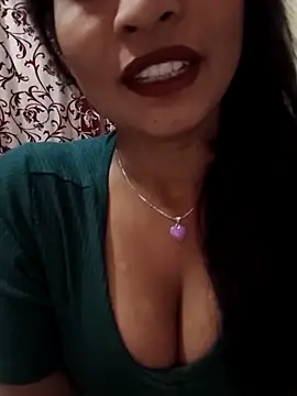 Snapshot of Itz_Mayra_ chatting on 11/12/25, 06:19 Itz Mayra online show from 11/12/25, 06:19