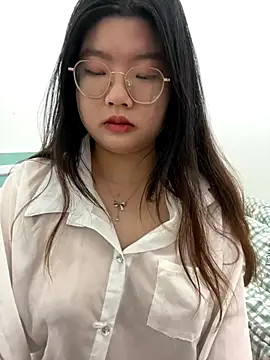 xxwang20 online show from 12/19/25, 04:03