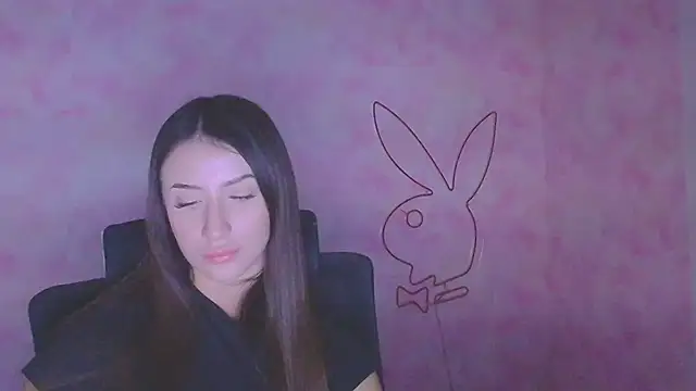 AlisaBubbles online show from 11/08/25, 06:46