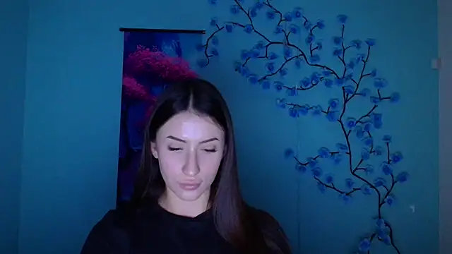 AlisaBubbles online show from 12/01/25, 01:05