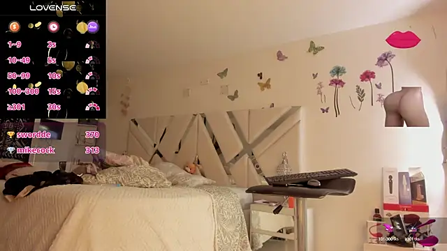 Snapshot of sexyzoe_69 chatting on 02/05/25, 07:10 sexyzoe 69 online show from 02/05/25, 07:10