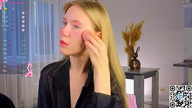 Succubelle online show from 11/30/25, 06:39