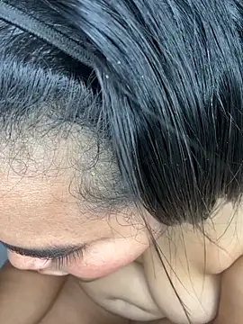 Yasmine  Hayat online show from 10/24/25, 02:35