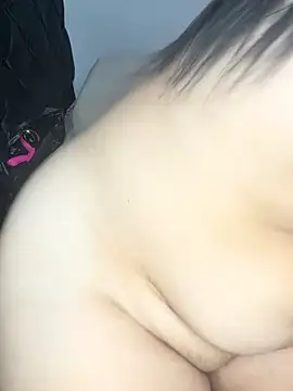 Yasmine  Hayat online show from 10/29/25, 03:58