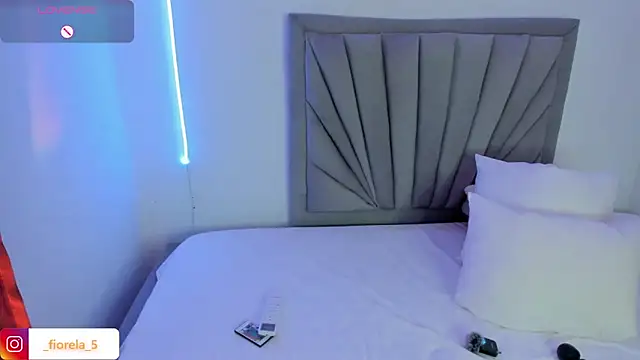 Fiorela 1 online show from 04/22/26, 05:14