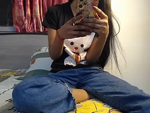 harleen-cam online show from 10/26/25, 05:08