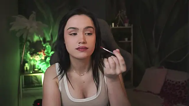 MonicaFarmer online show from 04/10/26, 11:42