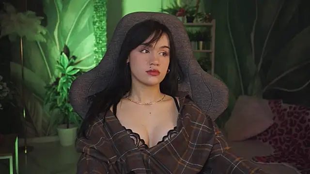 MonicaFarmer online show from 04/23/26, 11:18