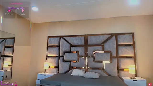 ANABELL BROWN online show from 04/21/26, 01:06