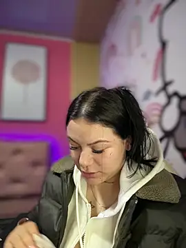 Snapshot of Megaan__More chatting on 11/20/25, 02:23 Megaan More online show from 11/20/25, 02:23