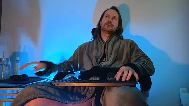 AlbinoAdonis online show from 09/30/25, 09:31