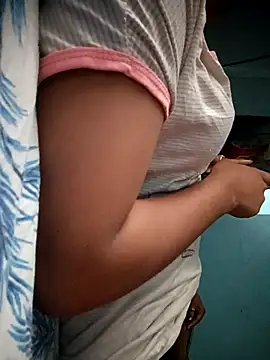 treasure black online show from 10/17/25, 10:29