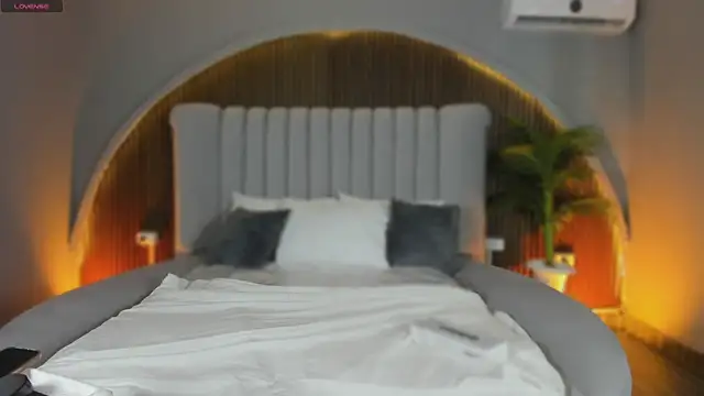 Isabellax21 online show from 02/26/26, 04:22