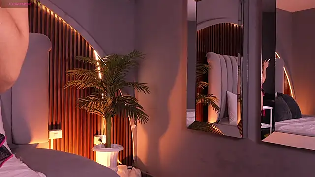 Isabellax21 online show from 04/07/26, 04:24