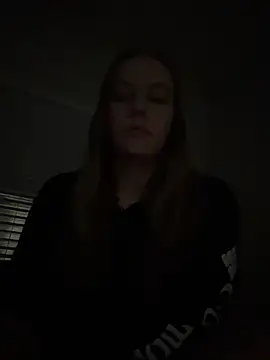 Snapshot of AllesandraLove chatting on 02/15/26, 08:46 AllesandraLove online show from 02/15/26, 08:46