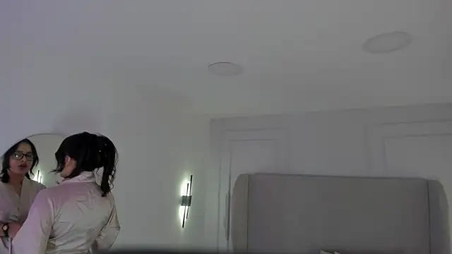 Dream nena online show from 10/03/25, 04:09