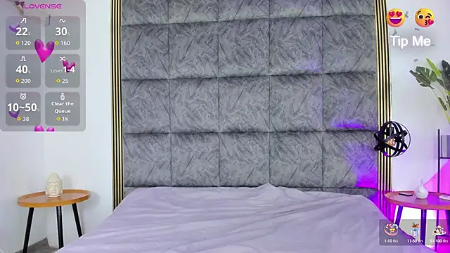 IvannaaVega online show from 10/02/25, 04:19