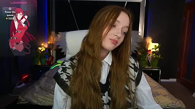 FoxyMayy online show from 04/19/26, 02:16