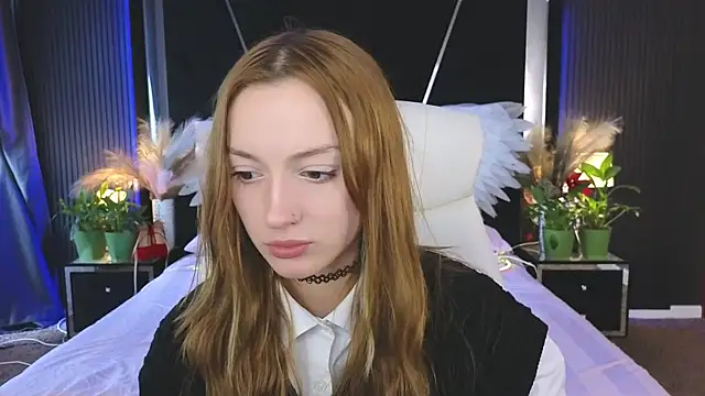 Snapshot of FoxyMayy chatting on 05/12/26, 12:57 FoxyMayy online show from 05/12/26, 12:57