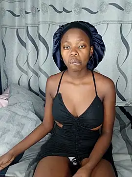 BlackberriesXxx online show from 11/10/25, 07:24