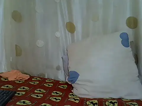 Snapshot of SexyNunaXX3 chatting on 09/29/25, 03:28 SexyNunaXX3 online show from 09/29/25, 03:28